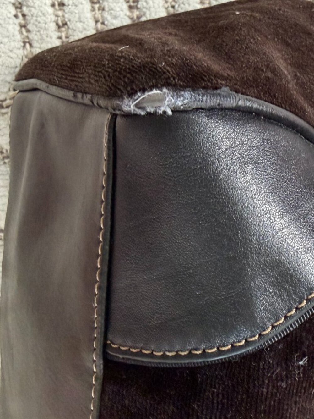 Juicy Couture Daydreamer Black Velour Shoulder Bag - Picture 10 of 16